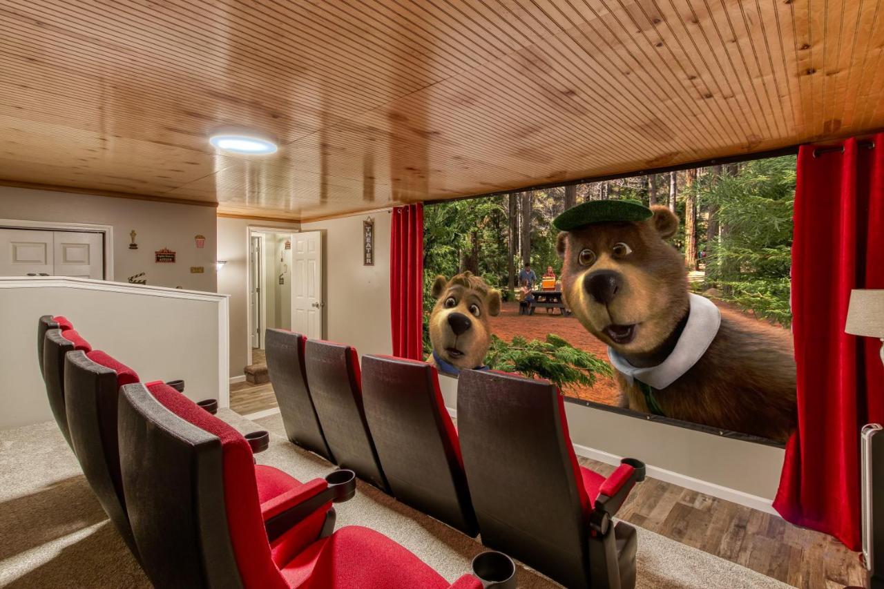 Fun & Games By Honeybearcabins 2Br/1Ba Sleeps 7 Севьервилл Экстерьер фото
